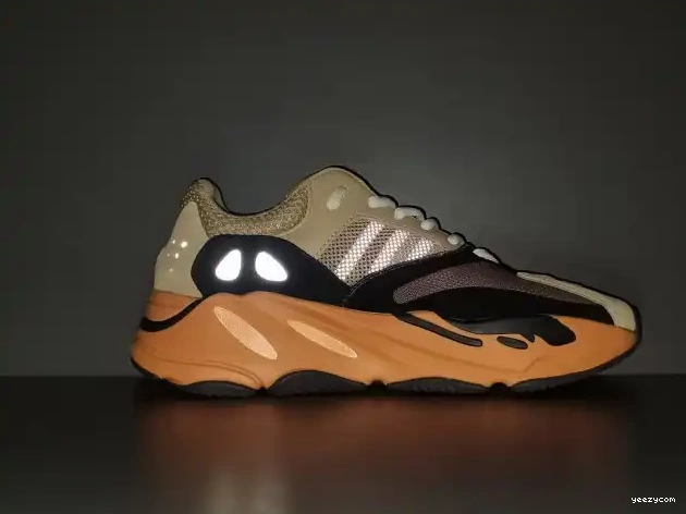 Adidas 700 Yeezy Enflame GW0297 Boost Amber 0626
